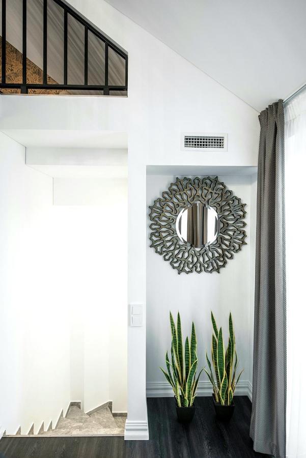 Luxury Loft Apartment Kaunas Ngoại thất bức ảnh
